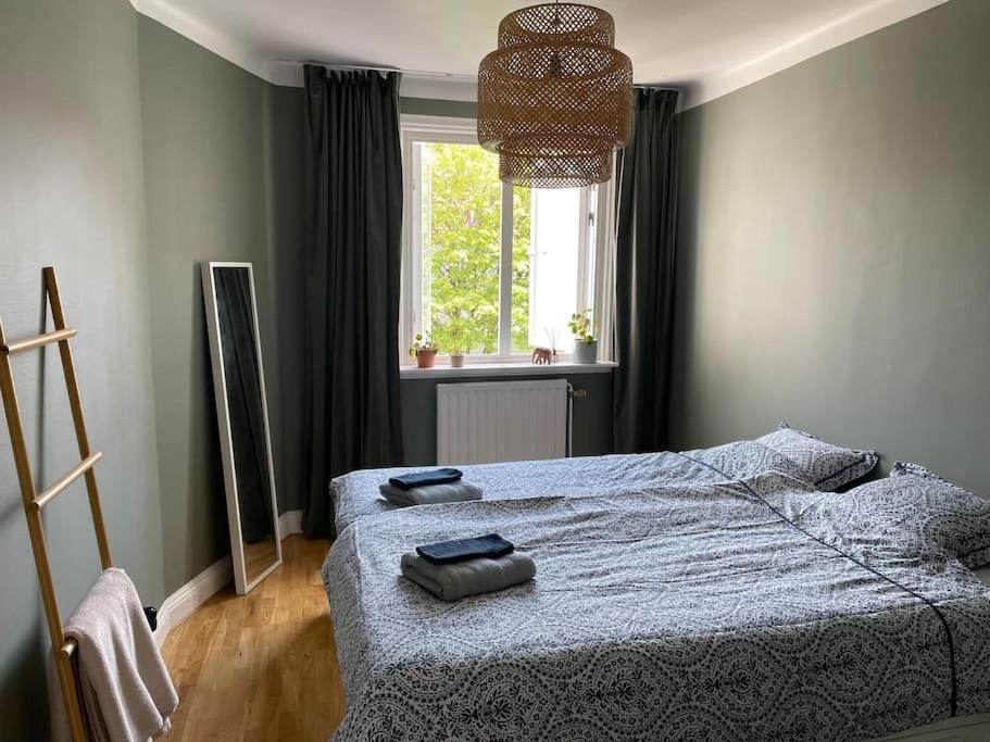 Apartment Rymlig Och Modern Lagenhet I Lugnt Lage Gothenburg